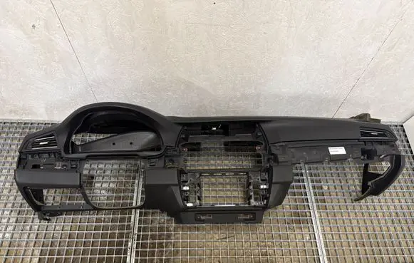 BMW 5 F10 F11 Dashboard
