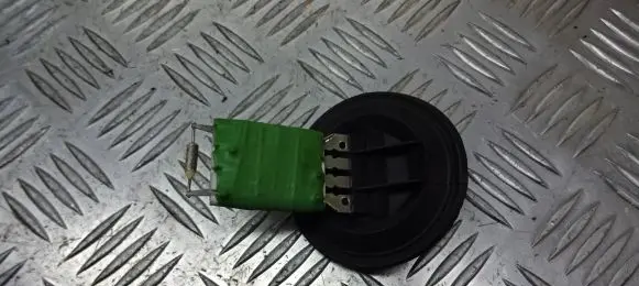 Seat Ibiza III (6L) Heater blower fan relay ZAMIENNIK