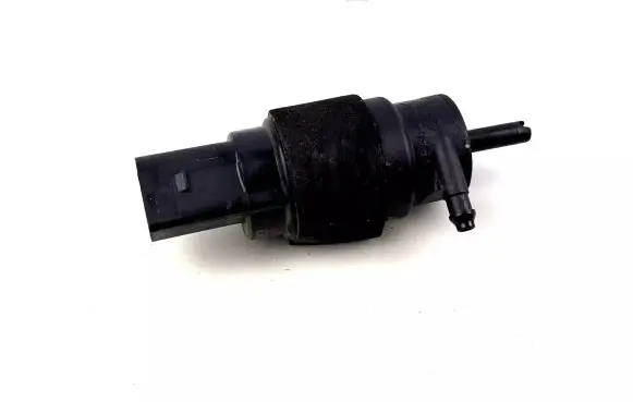 Audi A5 8T 8F Windscreen/windshield washer pump 8K5955647
