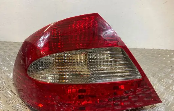 Mercedes-Benz CLK A209 C209 Rear/tail lights A2098200777 161585