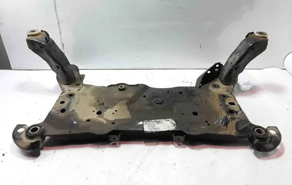 Volvo V40 Front subframe 3175104