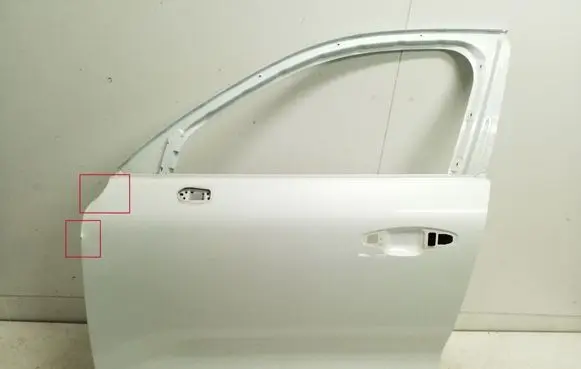 Volvo XC40 Front door