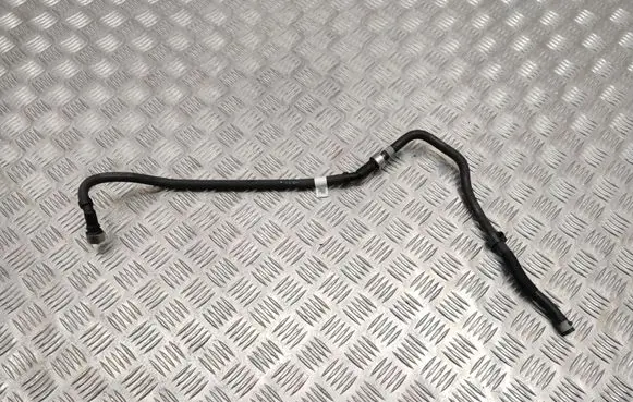 Volkswagen Polo VI Fuel line pipe 06Q133723C