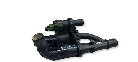 Ford Focus Thermostat/thermostat housing 9820023280