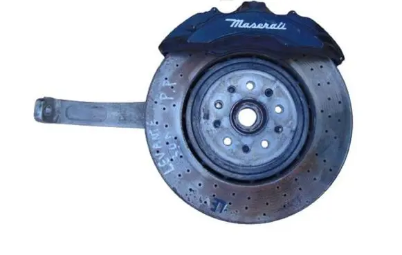 Maserati Levante Front wheel hub spindle knuckle 670106872