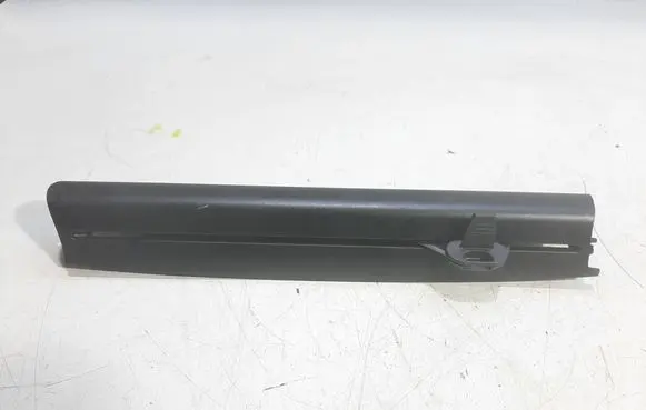 BMW 3 E90 E91 Estate rear side window sun shade/blind 