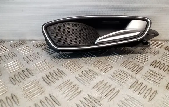Audi A1 Rear door interior handle 8X4839020C