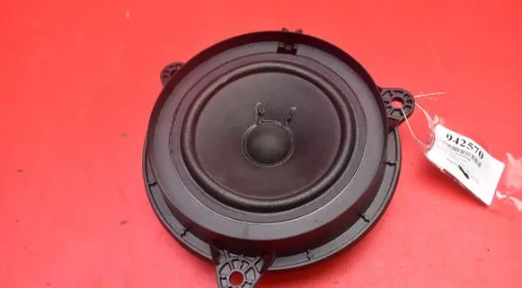 Nissan Leaf I (ZE0) Subwoofer speaker 281553NF0A