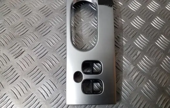Jeep Cherokee III KJ Gear shifter surround trim plastic 5KC09XZAAC