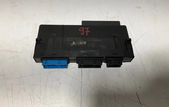 BMW 7 F01 F02 F03 F04 Comfort/convenience module 9312763 10681810 8386358741