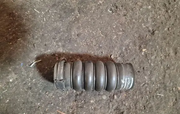 Peugeot 307 Intercooler hose/pipe