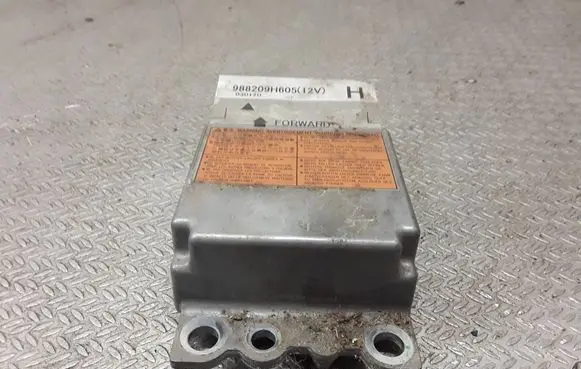 Nissan X-Trail T30 Airbag control unit/module 988209H605
