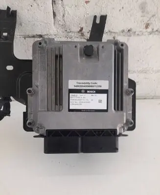 Alfa Romeo Stelvio Engine control unit/module EDC17C693 9490200400