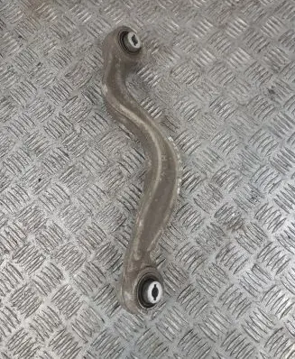 Rear control arm