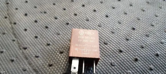 Opel Movano B Other relay 8200263342 29200041