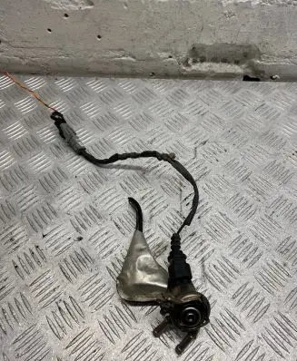 Nissan Navara D23 AdBlue injector 160725JU0A