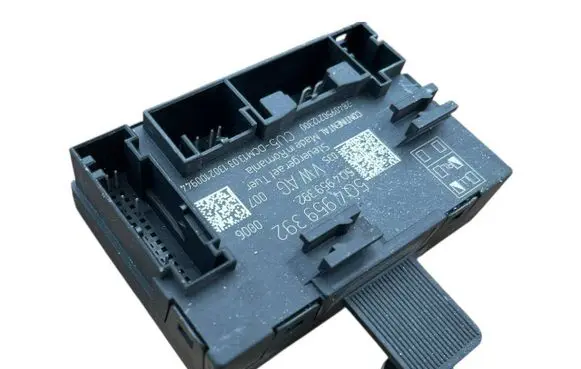 Skoda Octavia Mk3 (5E) Door control unit/module 5Q4959392 2840950212300