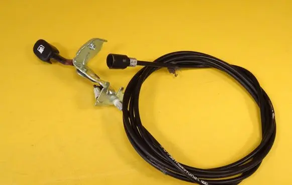 Hyundai Getz Fuel cap flap release cable 