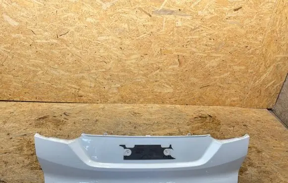 Ford Focus Tailgate/boot lid cover trim BM51-N425A30-A S2504W080-M