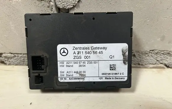 Mercedes-Benz E W211 Gateway control module A2115405645