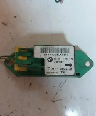 BMW 5 E39 Airbag deployment crash/impact sensor 65776910678 010107
