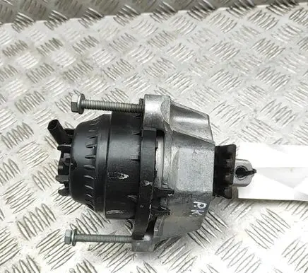 BMW X5 G05 Engine mount bracket 9846461