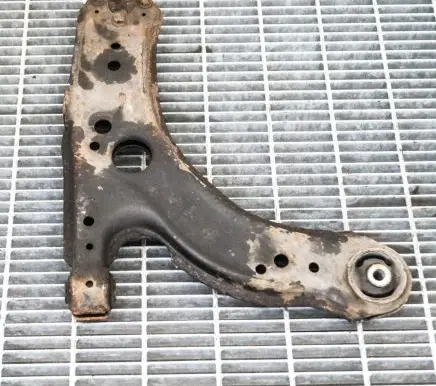 Seat Leon (1M) Front lower control arm/wishbone