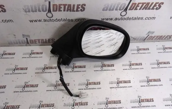 Mitsubishi Carisma Front door electric wing mirror 010416