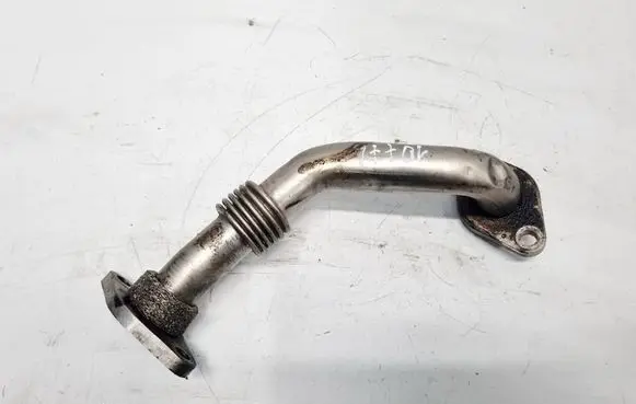 Volkswagen PASSAT B5.5 EGR valve line/pipe/hose 038131521CB