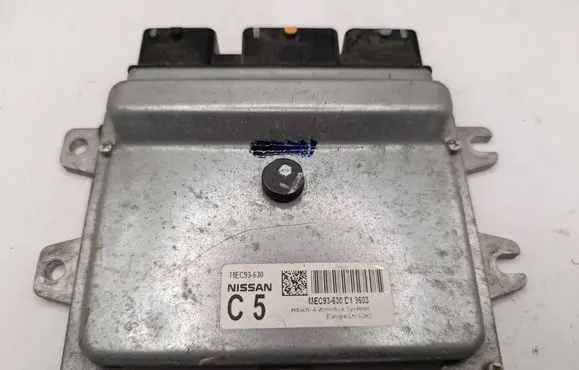 Nissan Qashqai Engine control unit/module MEC93630