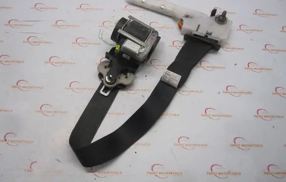 Nissan Juke I F15 Front seatbelt 617544100C