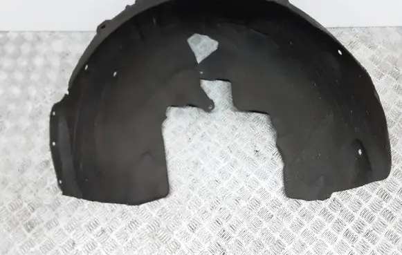 Audi A7 S7 4G Rear arch fender liner splash guards 4G8810172B