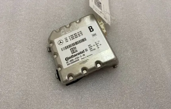 Windshield/windscreen camera