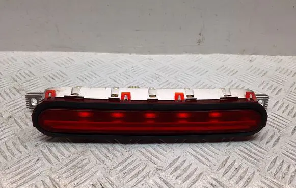 Toyota Corolla Verso AR10 Third/center stoplight 815700F011