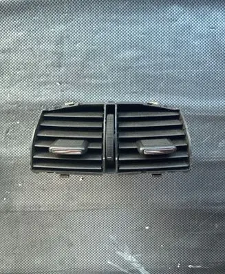 Opel Insignia A Rear air vent grill 13274338 200912071