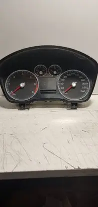Ford C-MAX I Speedometer (instrument cluster) 7M5T10849