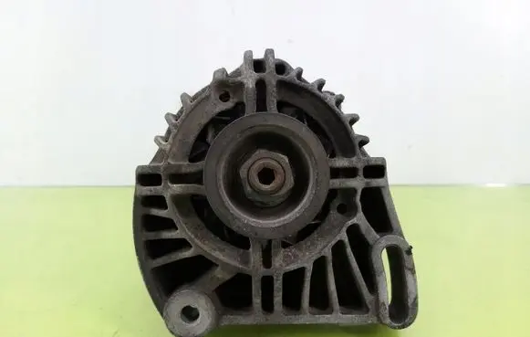 Fiat Punto (188) Generator/alternator 46800158