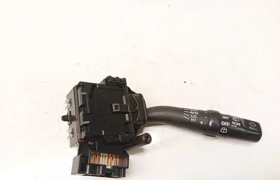 Toyota Avensis T250 Wiper control stalk 173654