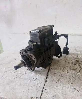 Volvo S80 Fuel injection high pressure pump N1sn1k