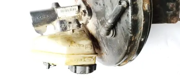 Ford Mondeo MK I Master brake cylinder