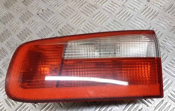 Renault Laguna II Rear/tail lights 8200002476