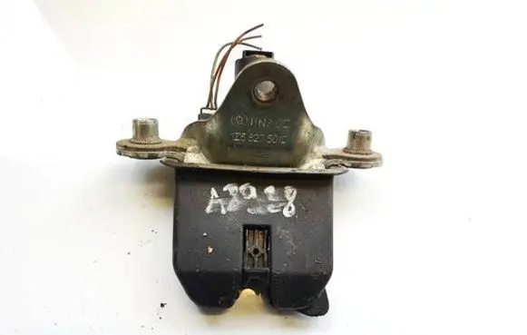 Skoda Octavia Mk2 (1Z) Tailgate/trunk/boot lock/catch/latch