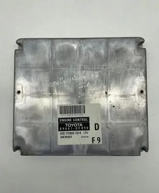Toyota Corolla Verso AR10 Engine control unit/module 896610F090 1758007614 MB1758007614