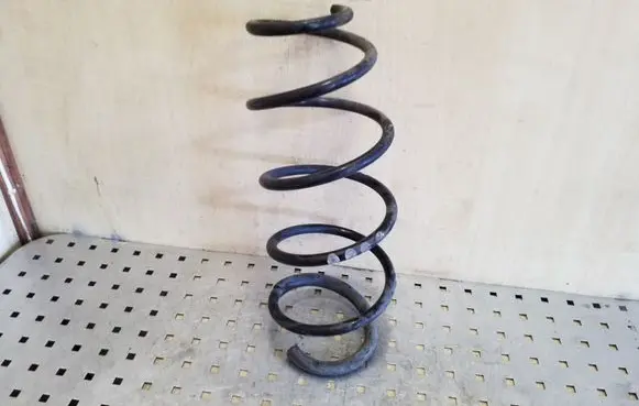 Mercedes-Benz A W169 Front coil spring