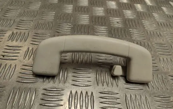 Volkswagen PASSAT B8 Rear interior roof grab handle 3G0857643B