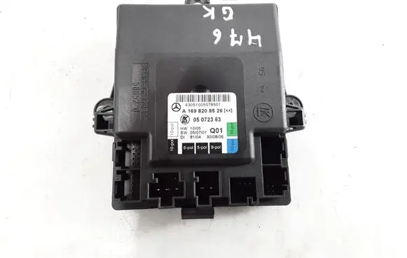 Mercedes-Benz B W245 Door control unit/module A1698208526 05072363