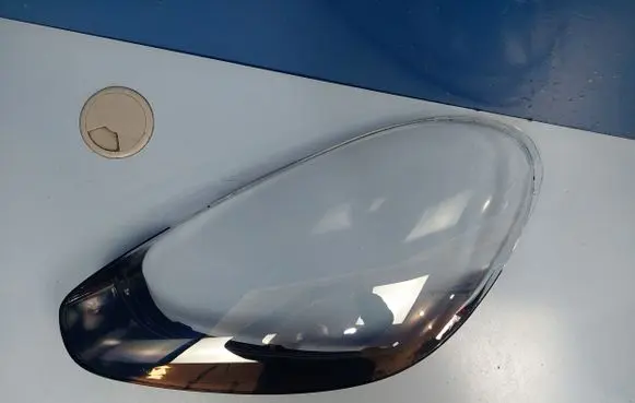 Porsche Cayenne (92A) Headlight lense 19321601LI 19321601