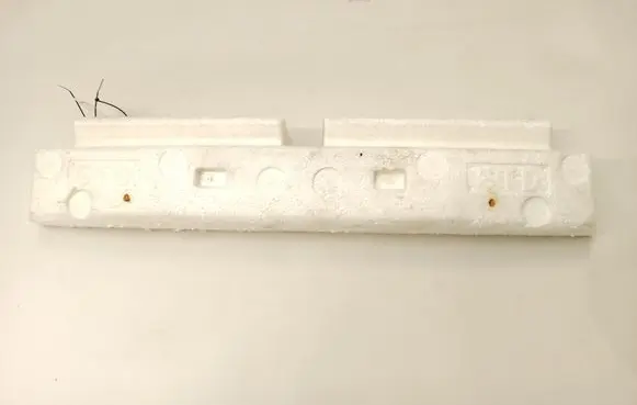 Front bumper foam support bar