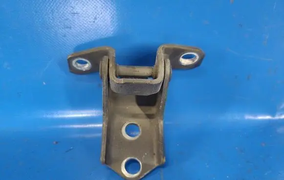 Mazda 6 Front door lower hinge GS3L59240A