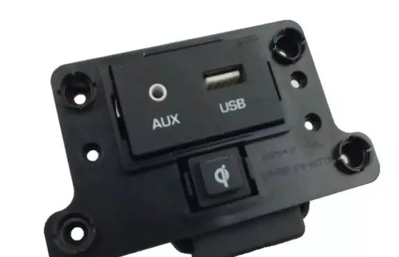 Hyundai Ioniq USB socket connector MF1704101390